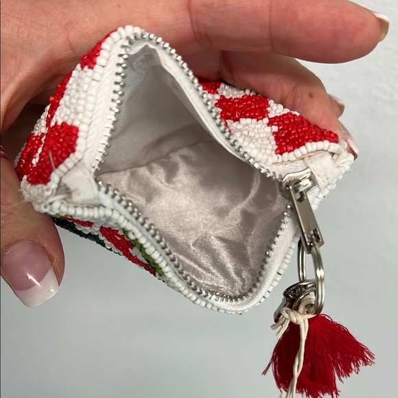 Beaded Strawberry 🍓 and Cherry 🍒 Credit Card/Coin Purse - Picture 5 of 5